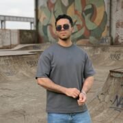 Basic Oversize T-shirt - Image 4